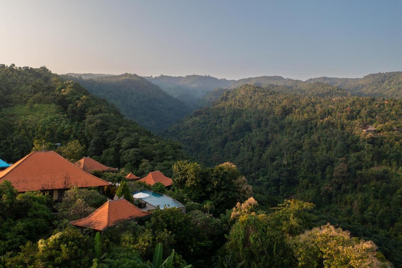 Villa Selonding Batu ロヴィーナ エクステリア 写真