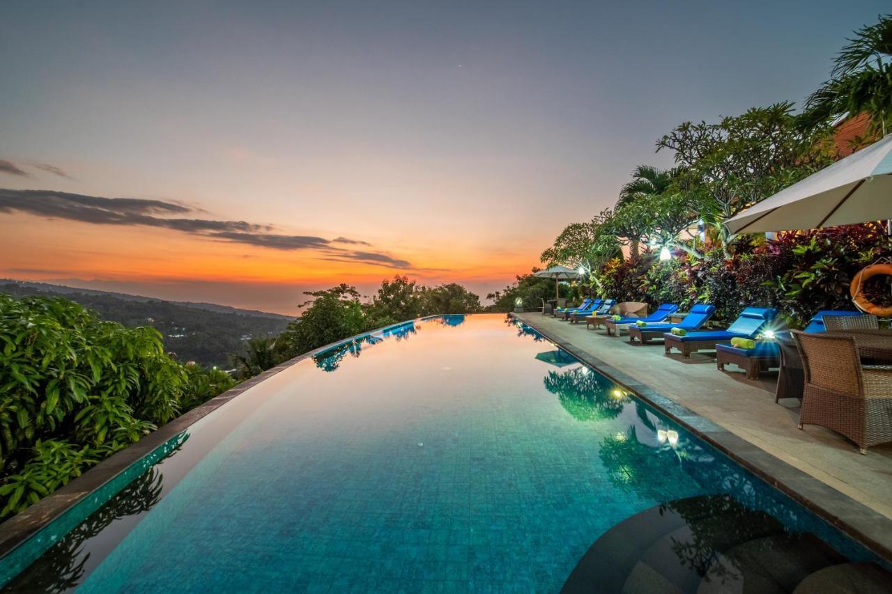 Villa Selonding Batu ロヴィーナ エクステリア 写真