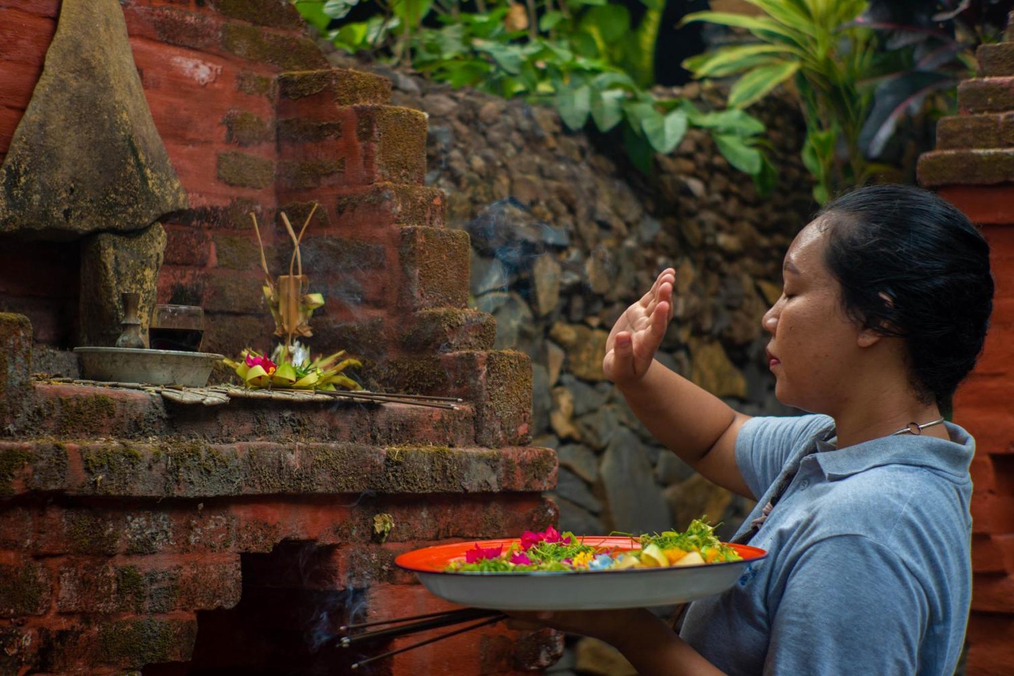 Villa Selonding Batu ロヴィーナ エクステリア 写真