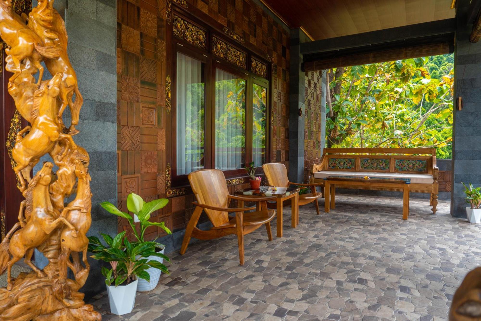 Villa Selonding Batu ロヴィーナ エクステリア 写真